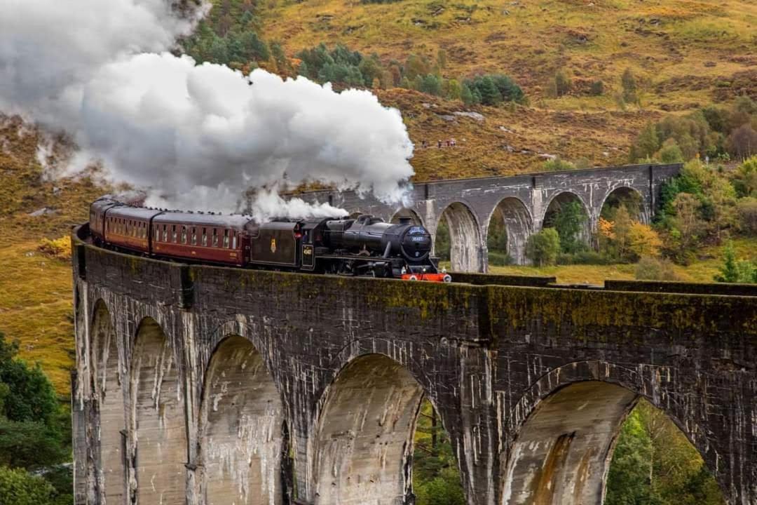 Number 4, Loch Shiel View Villa Glenfinnan Exterior foto